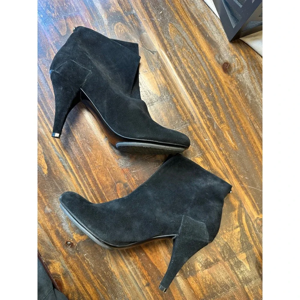 MICHAEL By Michael Kors Womens Black Suede V-Cut Stiletto Ankle Boots Size 10M